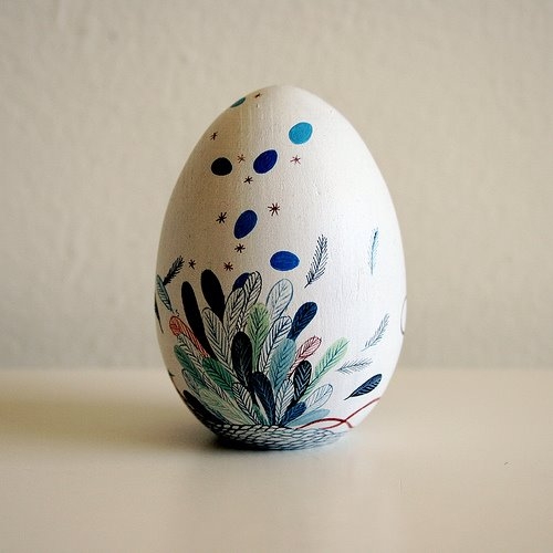 как покрасить яйца необычно