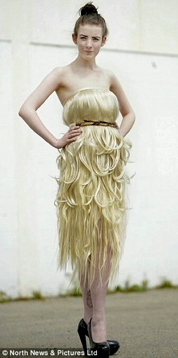 Платье из человеческих волос для одной из финалисток конкурса Мисс Англия