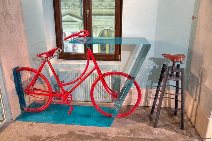 Велобар и мебель из велосипедов