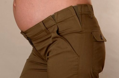 Как расставить брюки для беременности?
