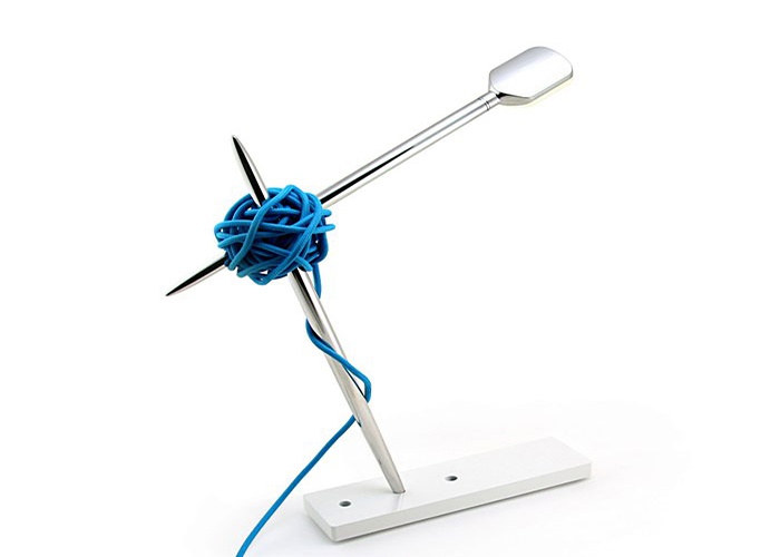 &quot;Лампа для вязания&quot;  Needle Table Lamp от Vitamin