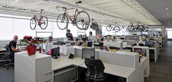 Хранение велосипедов в офисе