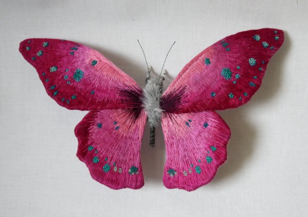Вышитые бабочки Yumi Okita