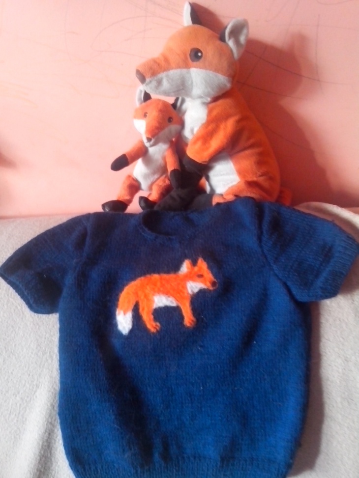 детский свитер с лисичкой