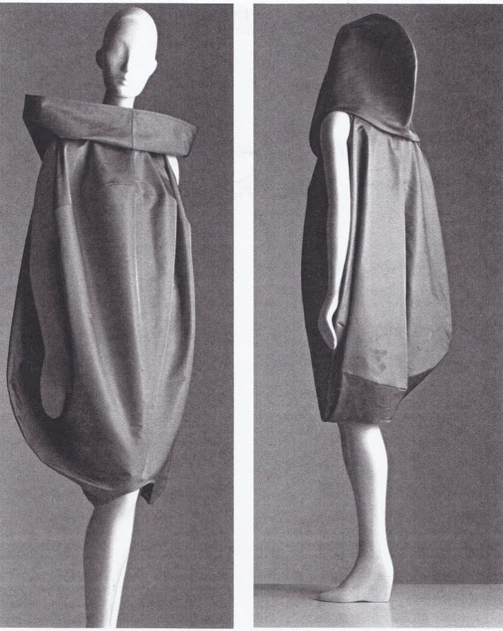 Платье-кокон американского дизайнера Изабель Толедо (Isabel Toledo) из коллекции весна 1998
