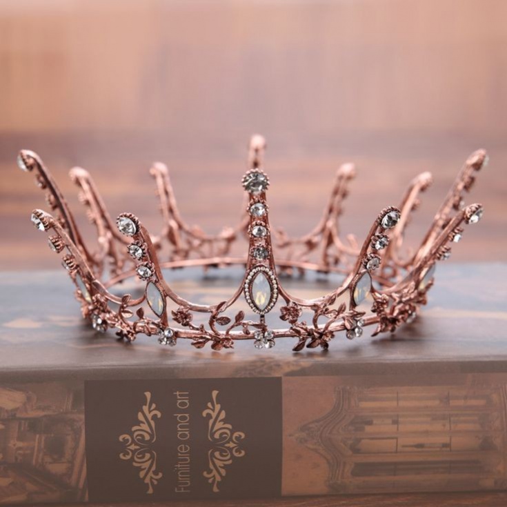 Корона для принцессы своими руками: 12 восхитительных идей и мастер-классов