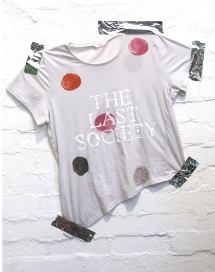 красивые идеи по украшению одежды на сайте http://secondstreet.ru/
