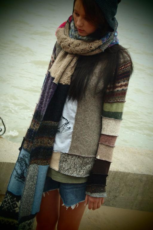 шарф из кусков свитера