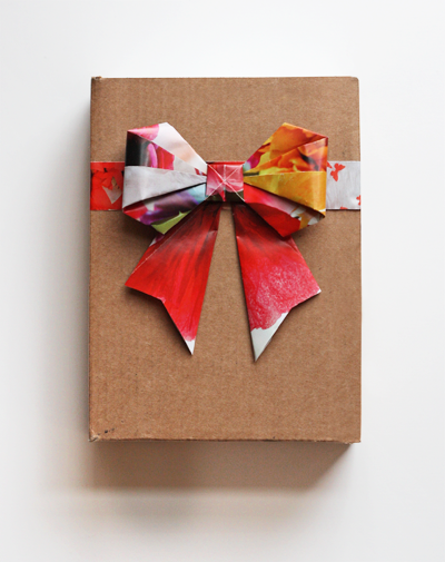 Экологичная упаковка подарка (бант-оригами)