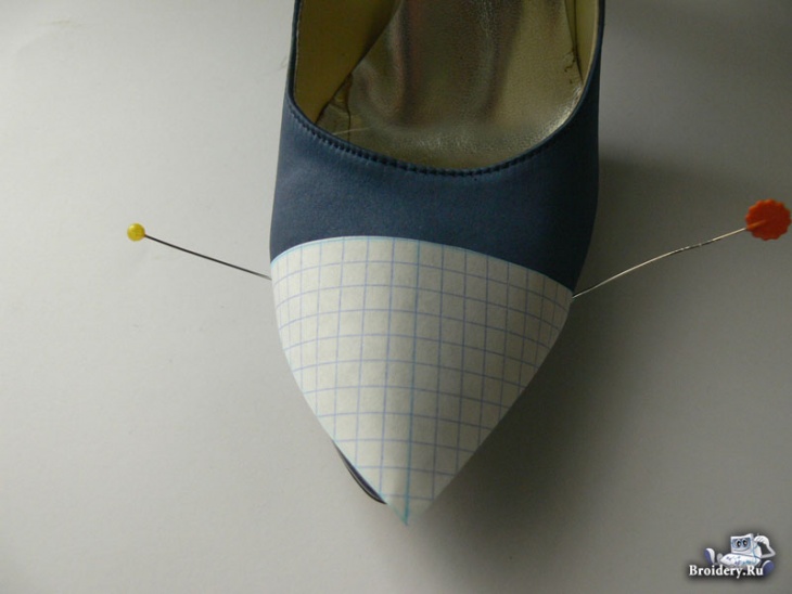 Машинная вышивка для декора туфель (Diy)