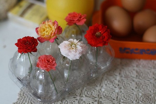 Необычная вазочка для цветов (Diy)