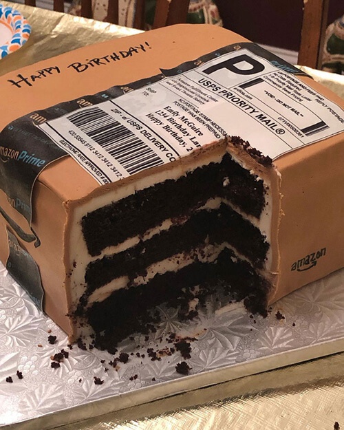 Торт в виде посылки