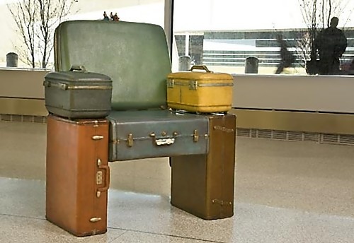 Мебель из чемоданов