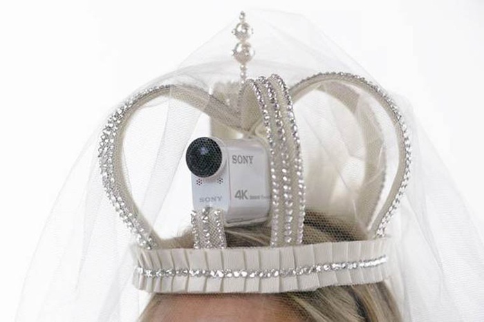 как прикрепить камеру на голову невесте