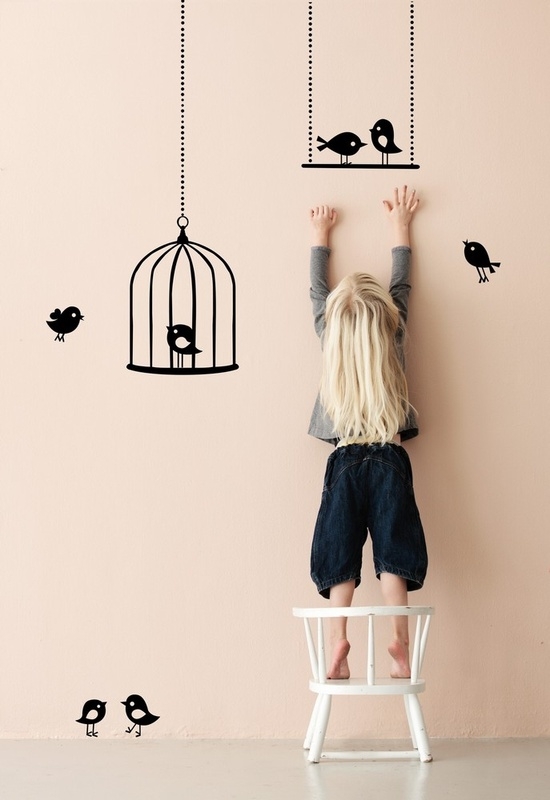 Птичья тема : декор стены детской
