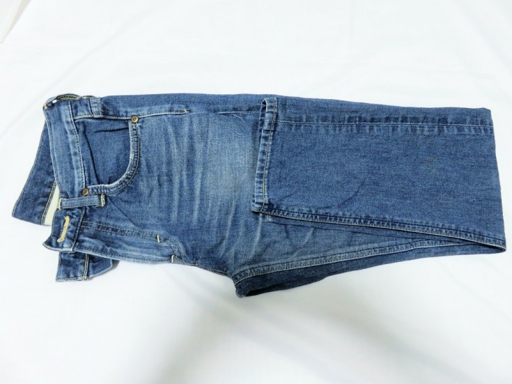 Новый способ сложить компактно джинсы