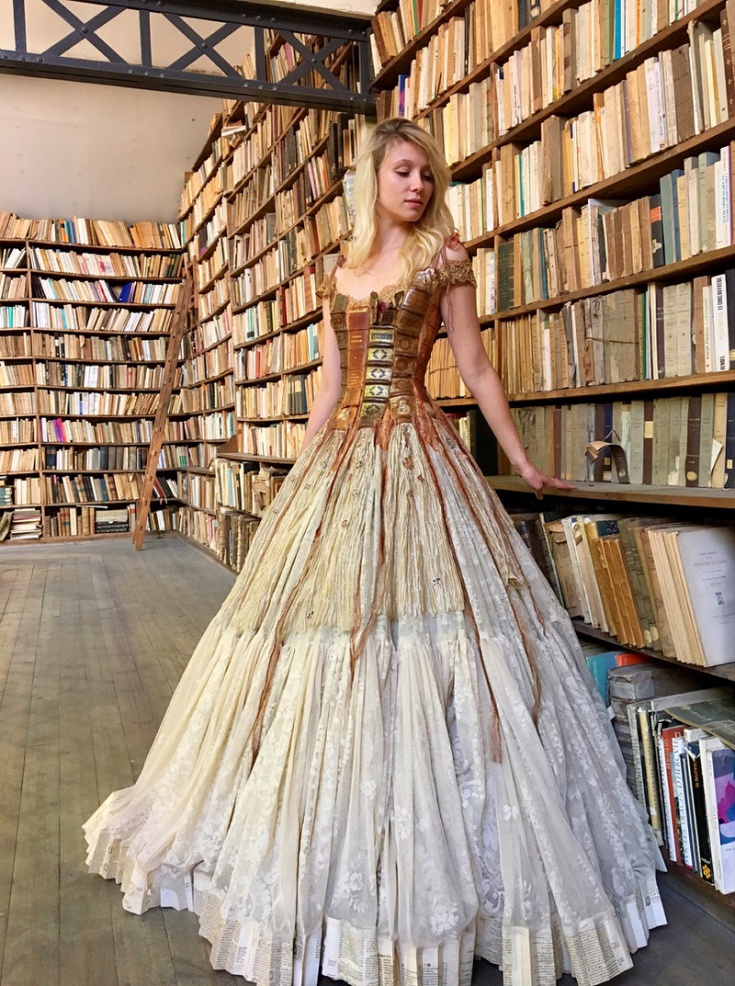 Платье из книг Сильвии Факон