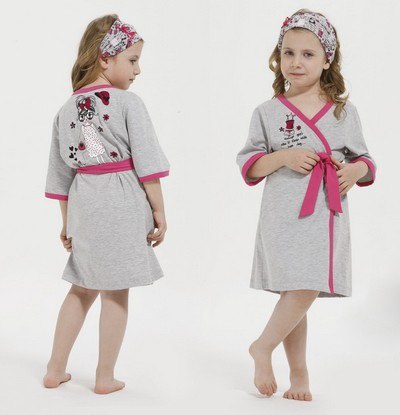Очень простая выкройка детского халата, на возраст от 3 до 10 лет.