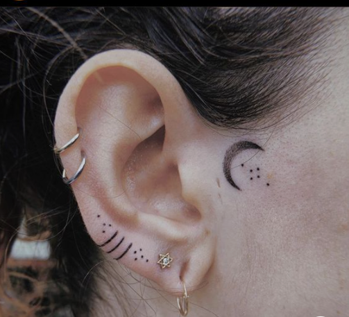 татуировки на ушах хрящике лице идеи