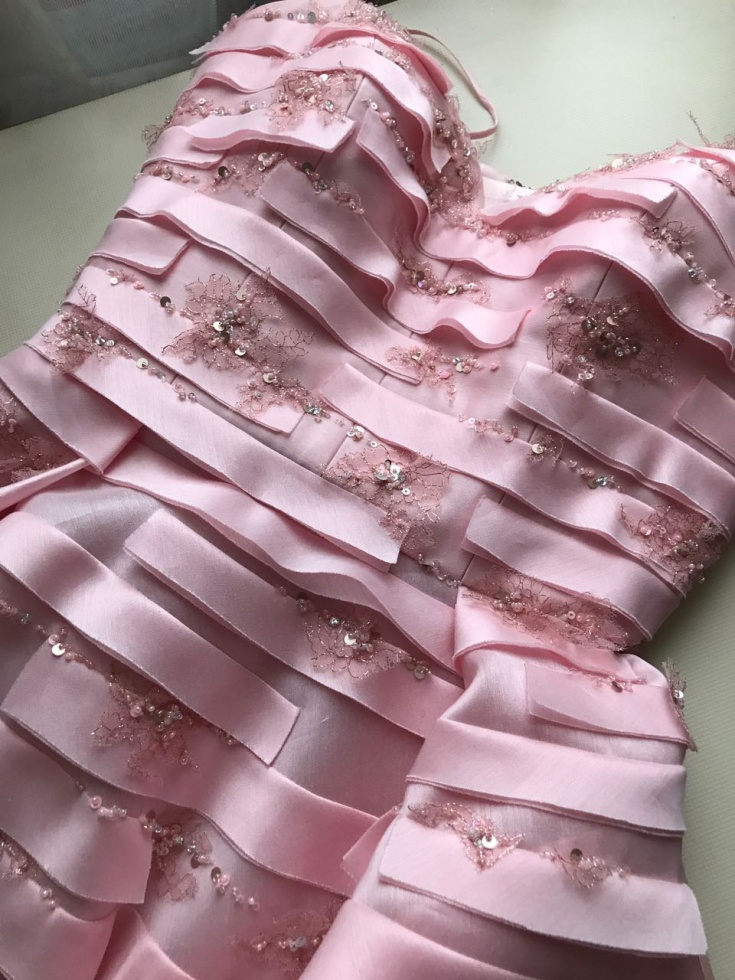 розовое свадебное короткое платье