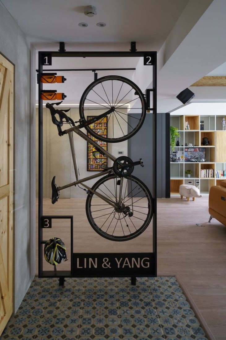 Bike room. Велосипед в декоре интерьера. Хранение велосипедов. Идеи для хранения велосипеда. Декоративные велосипеды в интерьере.